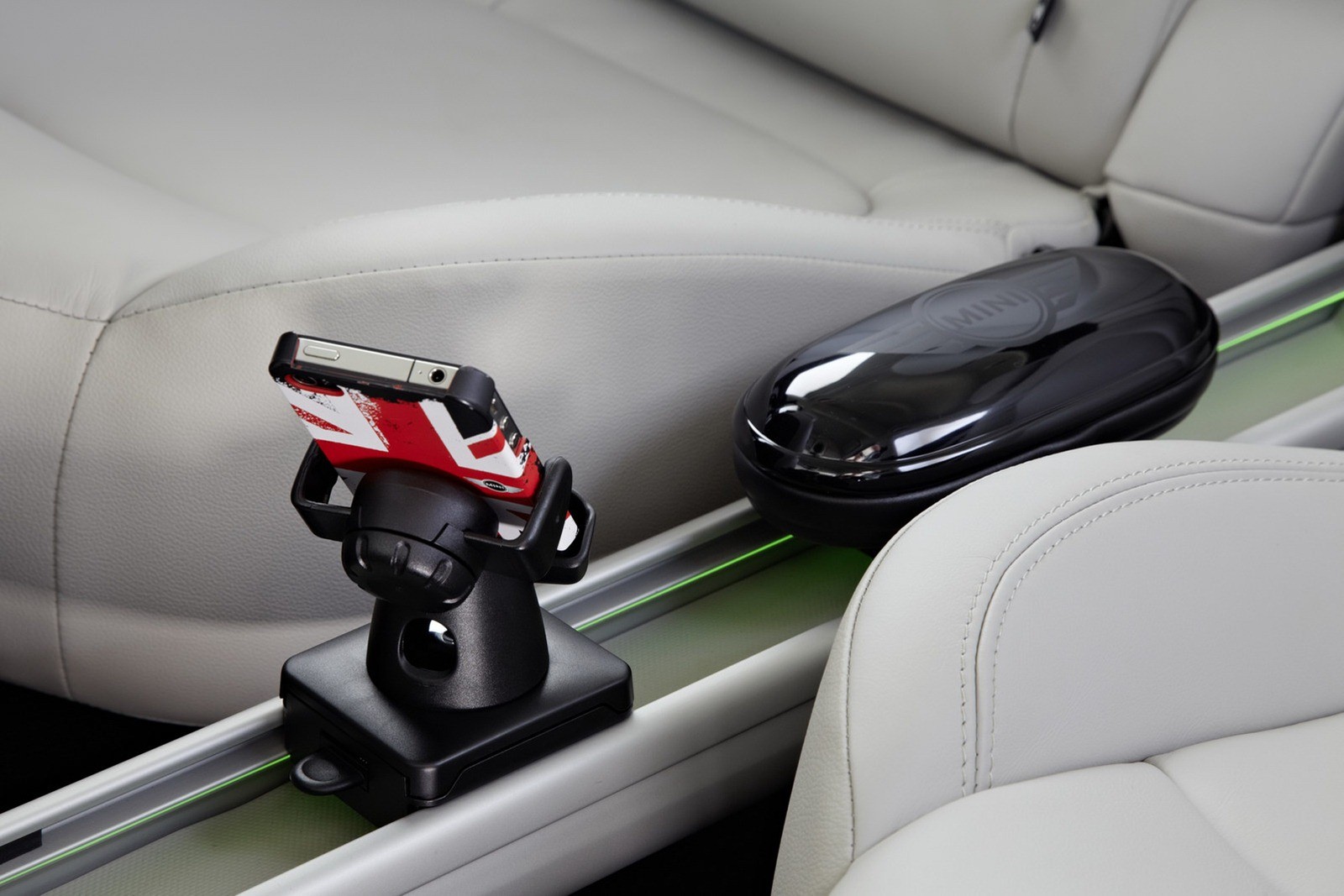 Mini Paceman gwiazdą Paryża