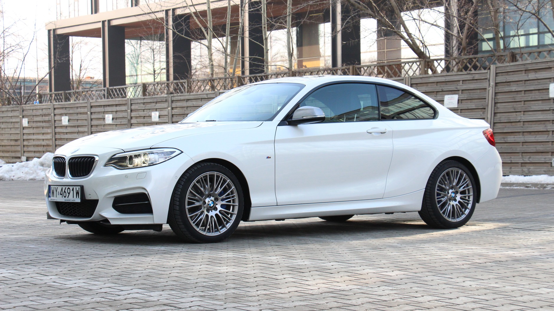 BMW M240i xDrive Coupe