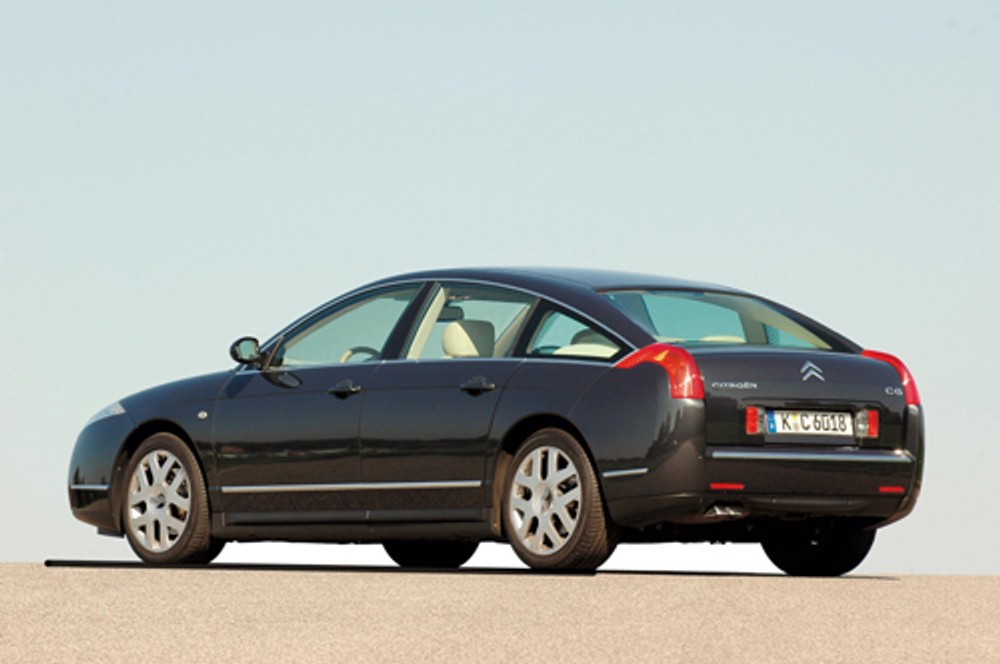 Mercedes E, Volvo S80, Skoda Superb, Citroen C6 - Wielka czwórka