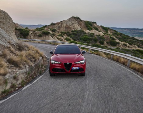 Alfa Romeo Stelvio Tributo Italiano