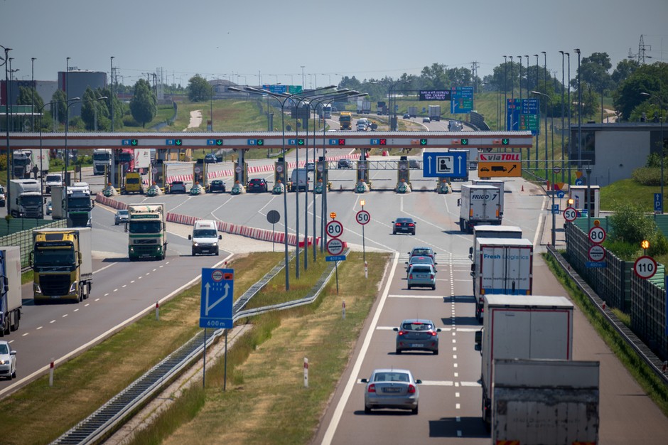 Bramki do poboru opłat na autostradzie