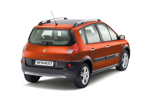 Renault Scenic Conquest - Uterenowiony Scénic