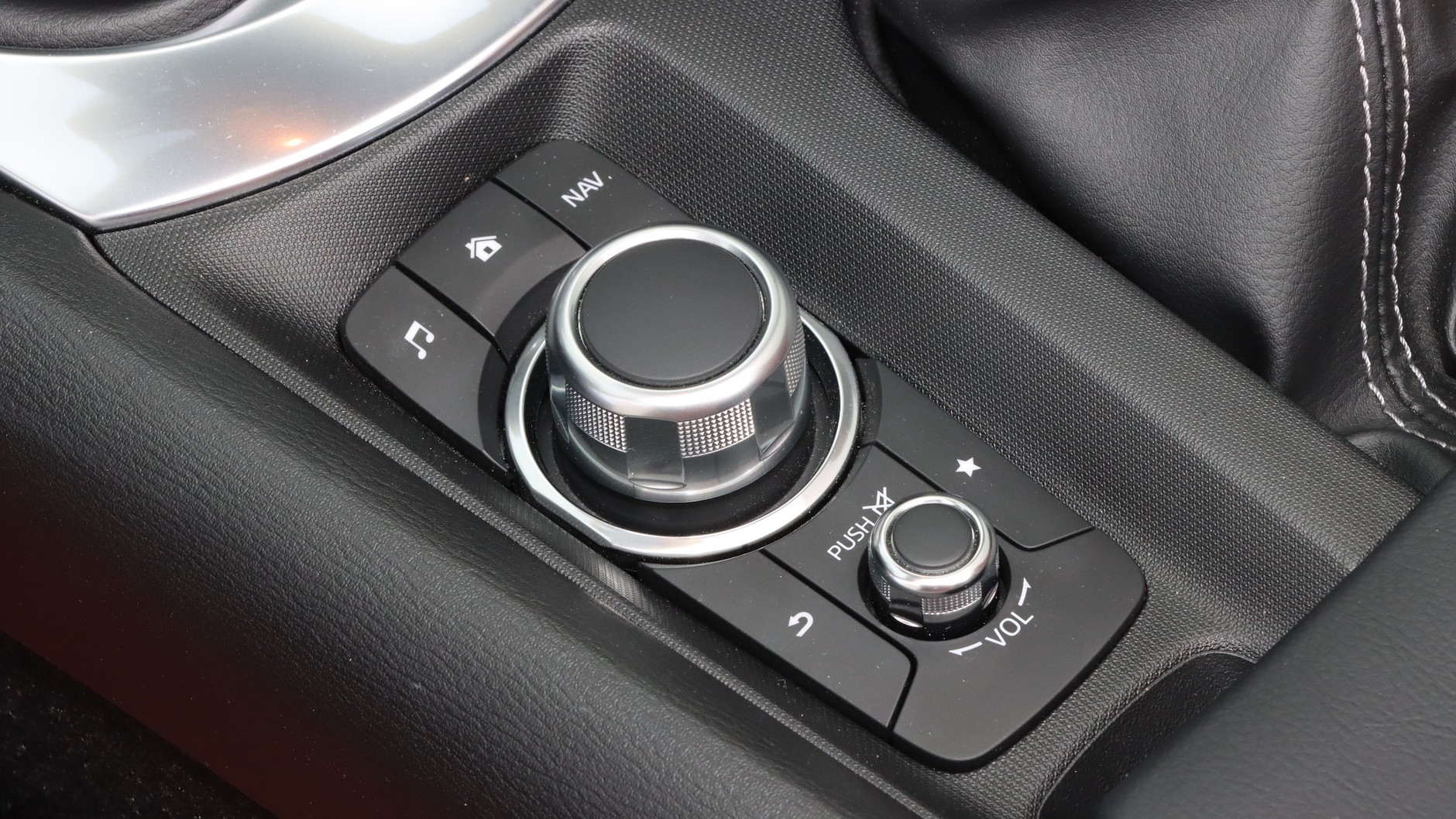 Mazda MX-5 2.0 SkyActiv-G Soft Top (ND, 2022 r.)