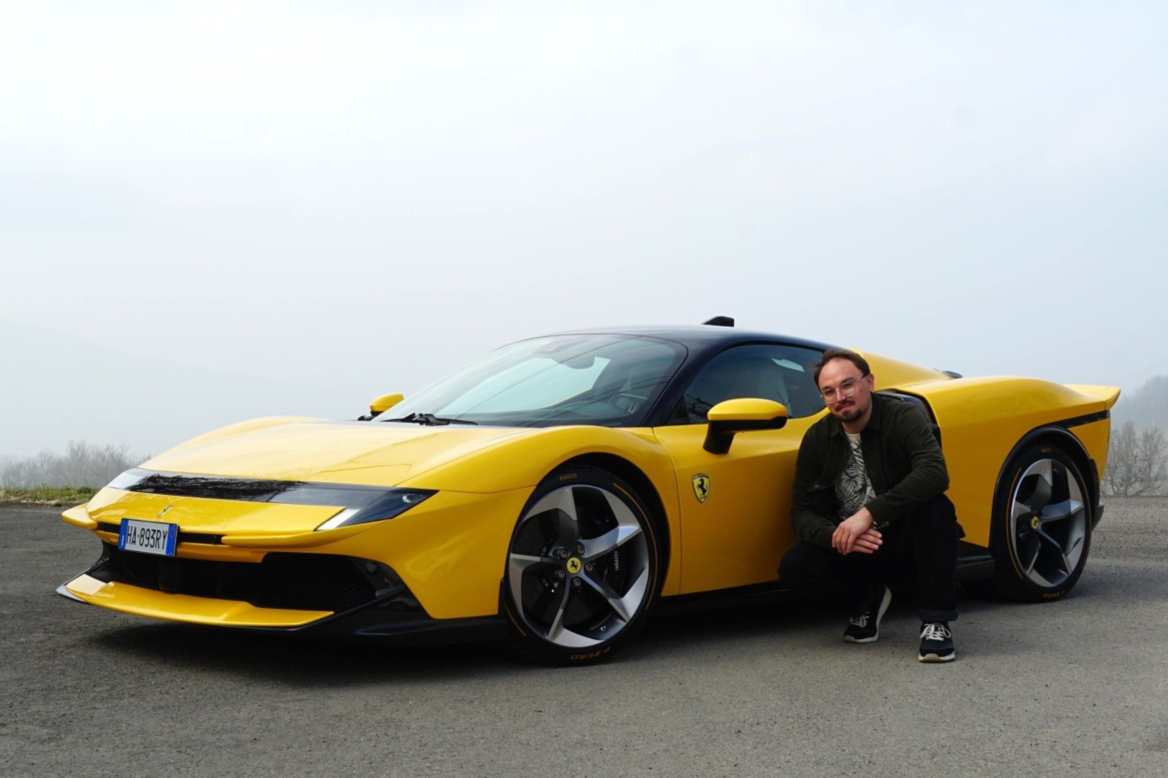 Miałem je na plakacie, teraz się nim przejechałem. Nowe Ferrari Testarossa oszałamia