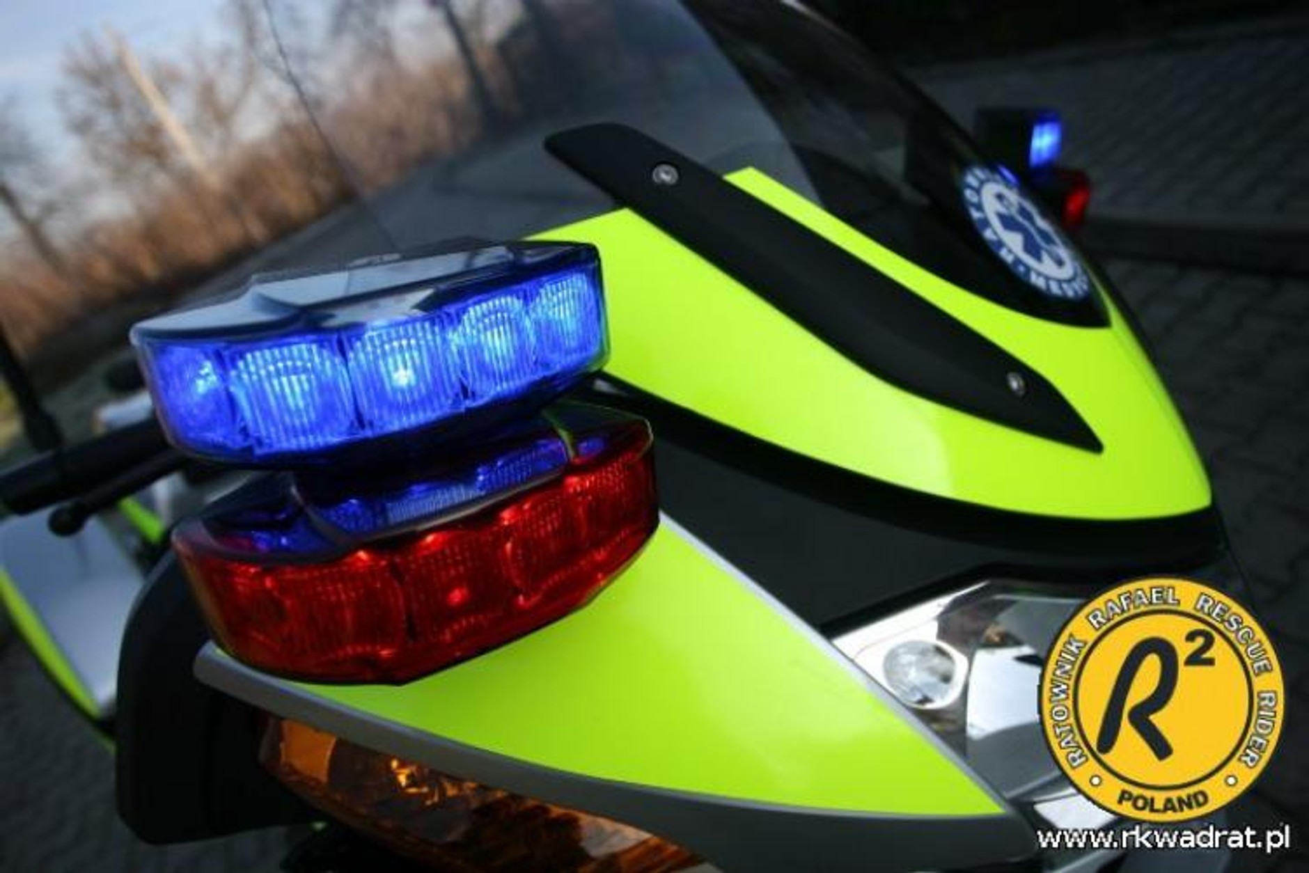 Motocykl ratowniczy fundacji R2 z Krakowa