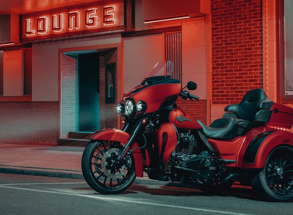 Takimi motocyklami i skuterami można jeździć z prawem jazdy kat. B