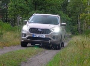 Ford Kuga Vignale - niepotrzebnie podkręcone koszty | TEST