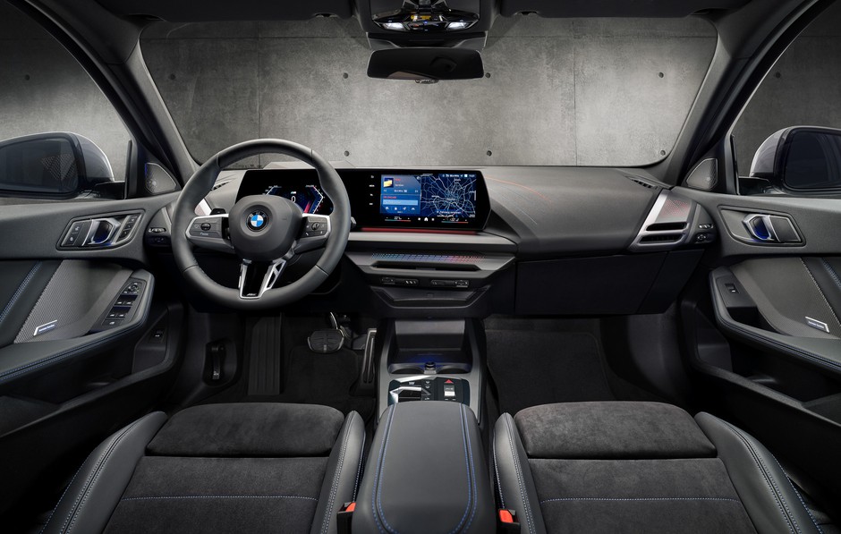 2024 BMW Serii 1