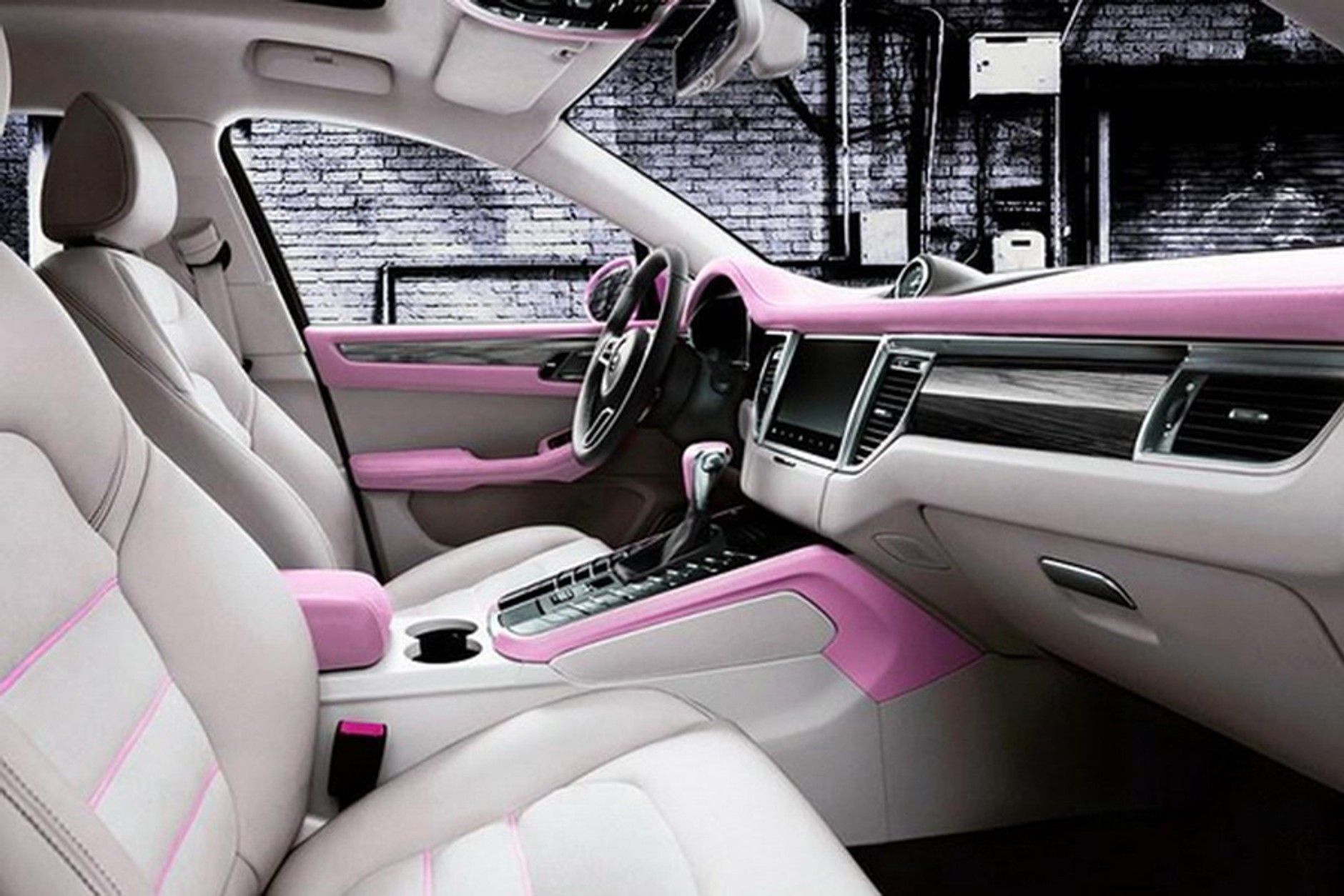 Zotye SR9 - brat bliźniak Macana z Chin