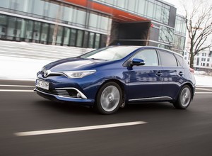 Toyota Auris 1.2T - Downsizing po japońsku