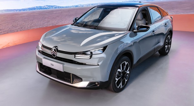 Nowy Citroen C4 za 100 tys. zł i z "automatem" w najtańszej wersji