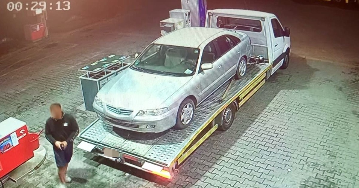 Zatankował lawetę, na której była skradziona mazda
