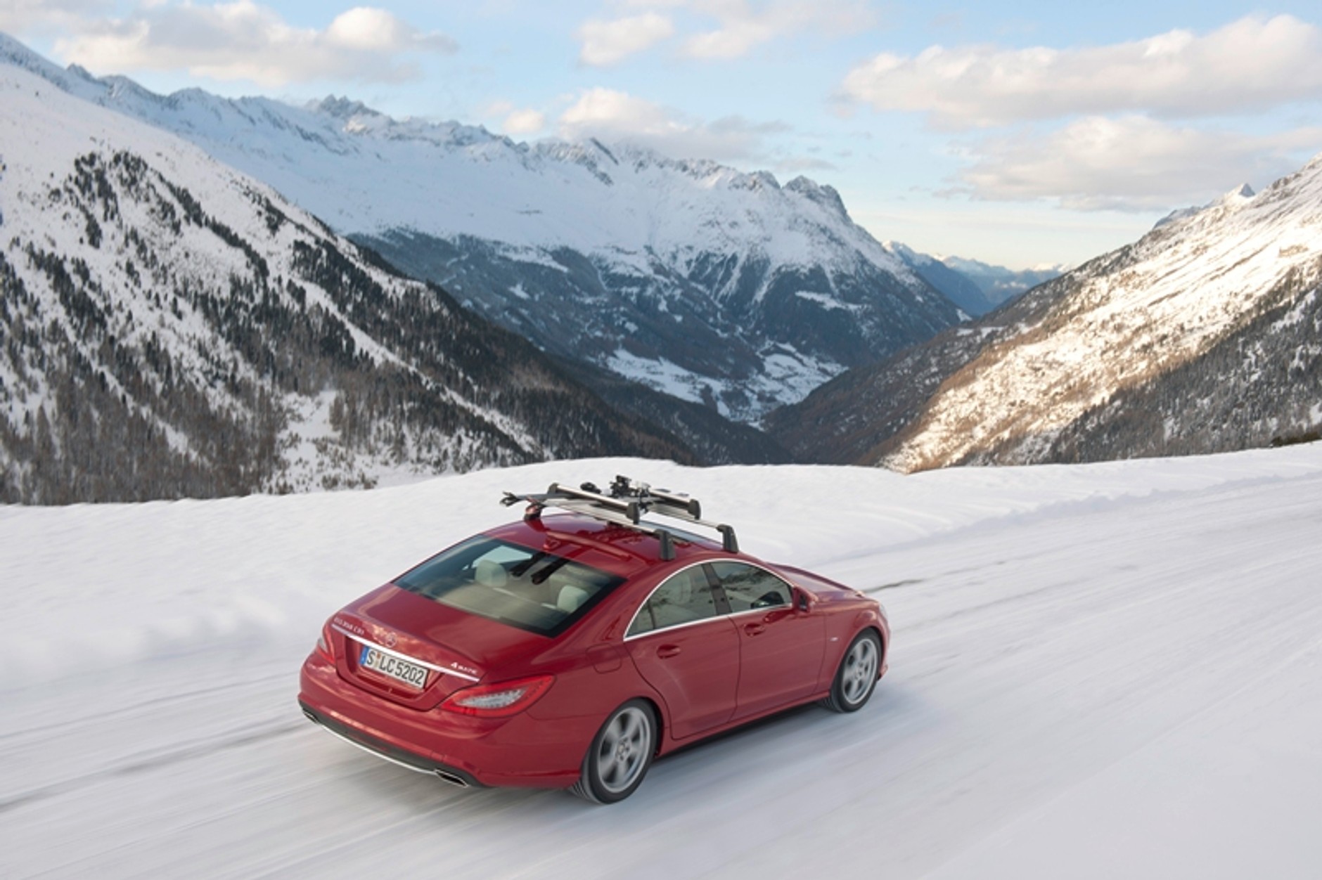 Mercedesy 4x4, duuużo zdjęć, zimą, w ładnej scenerii, ach