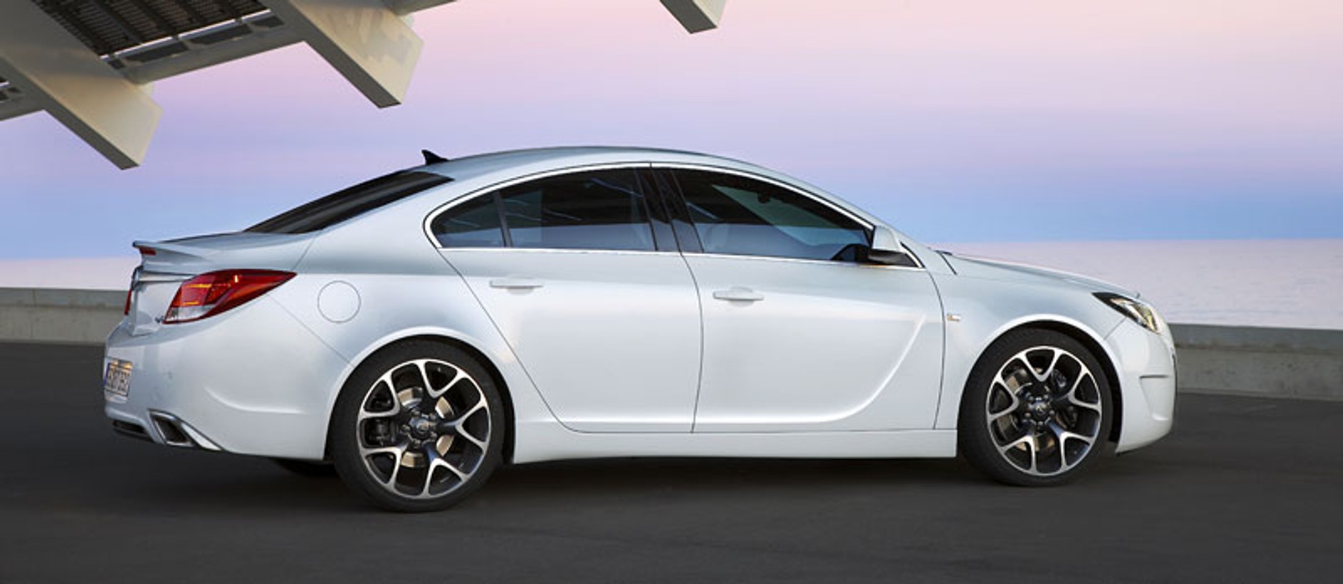 Opel Insignia OPC: sportowa wersja europejskiego Auta roku