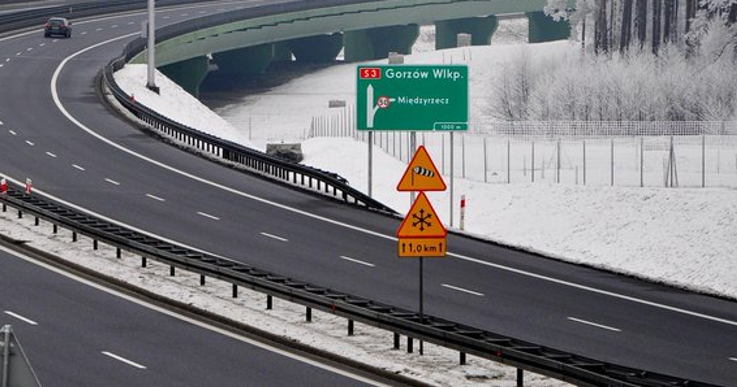 Znak A-32 śnieżynka