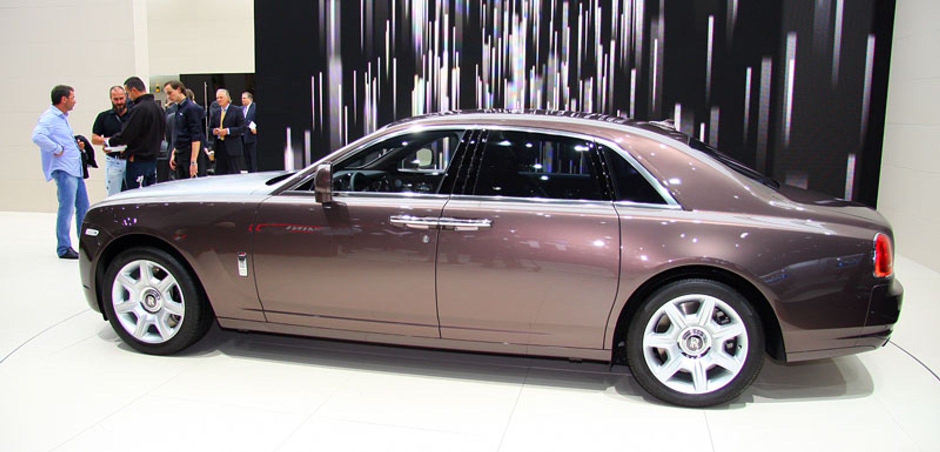 IAA Frankfurt 2009: Rolls-Royce Ghost – pierwsze wrażenia (fotogaleria)