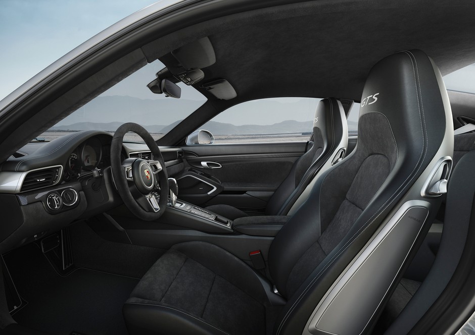 Porsche 911 GTS