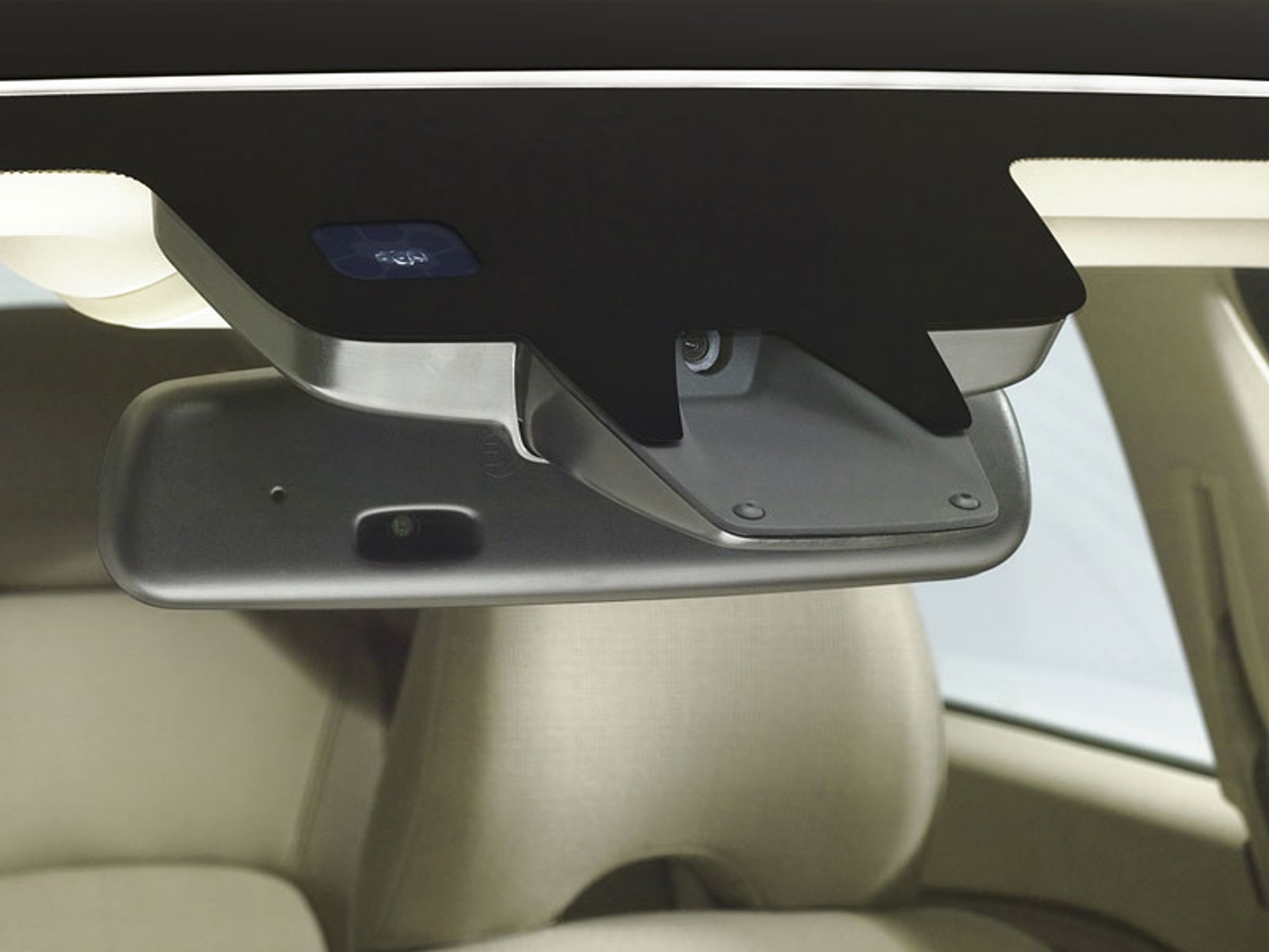 Duże Volvo mówi: „Stary, zatrzymaj się i napij się kawy”