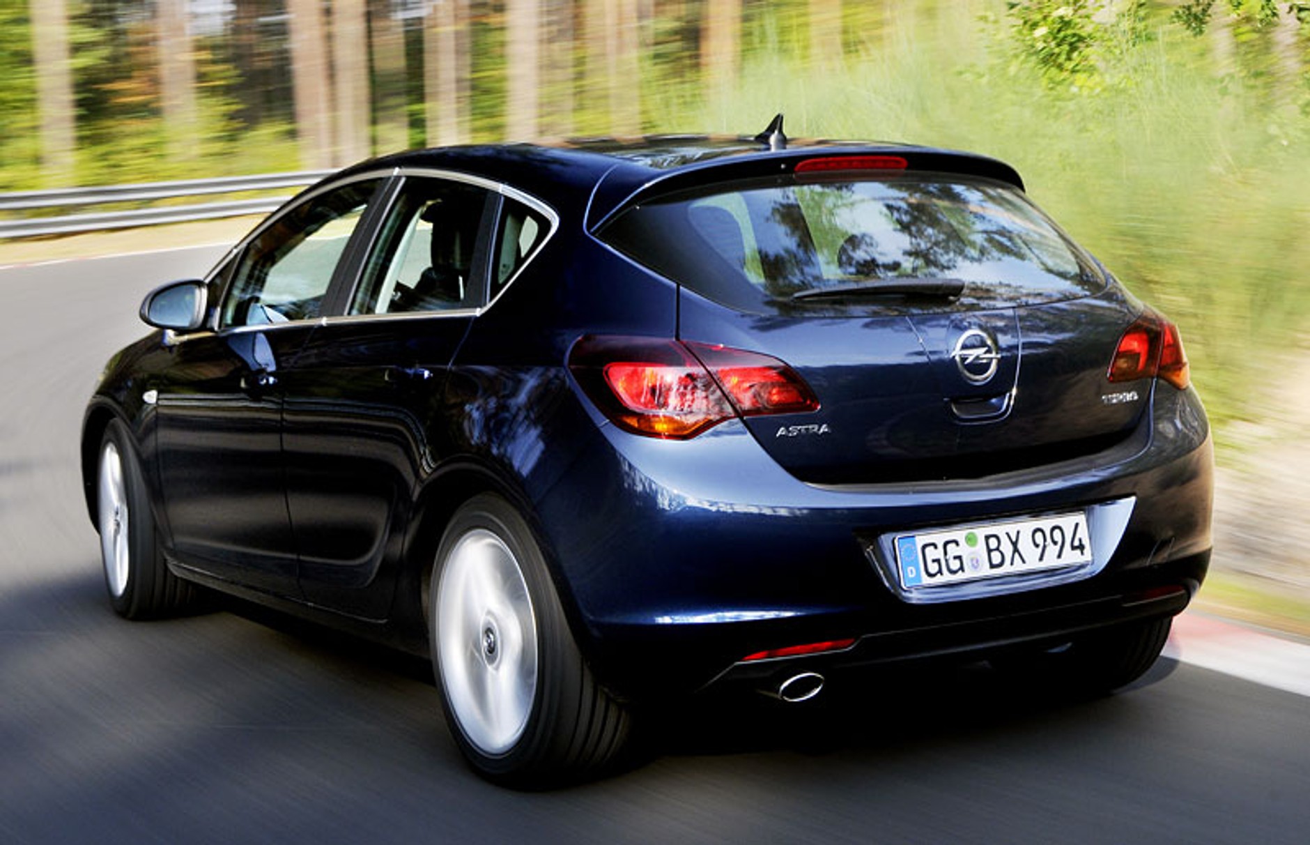 Opel Astra: pierwsze wrażenia z jazdy