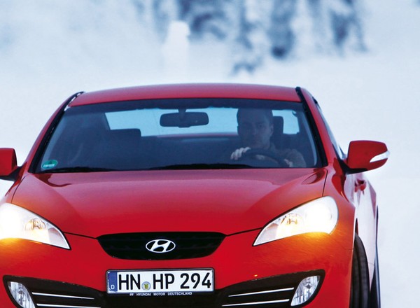 Hyundai Genesis: tylny napęd i duża moc w konkurencyjnej cenie
