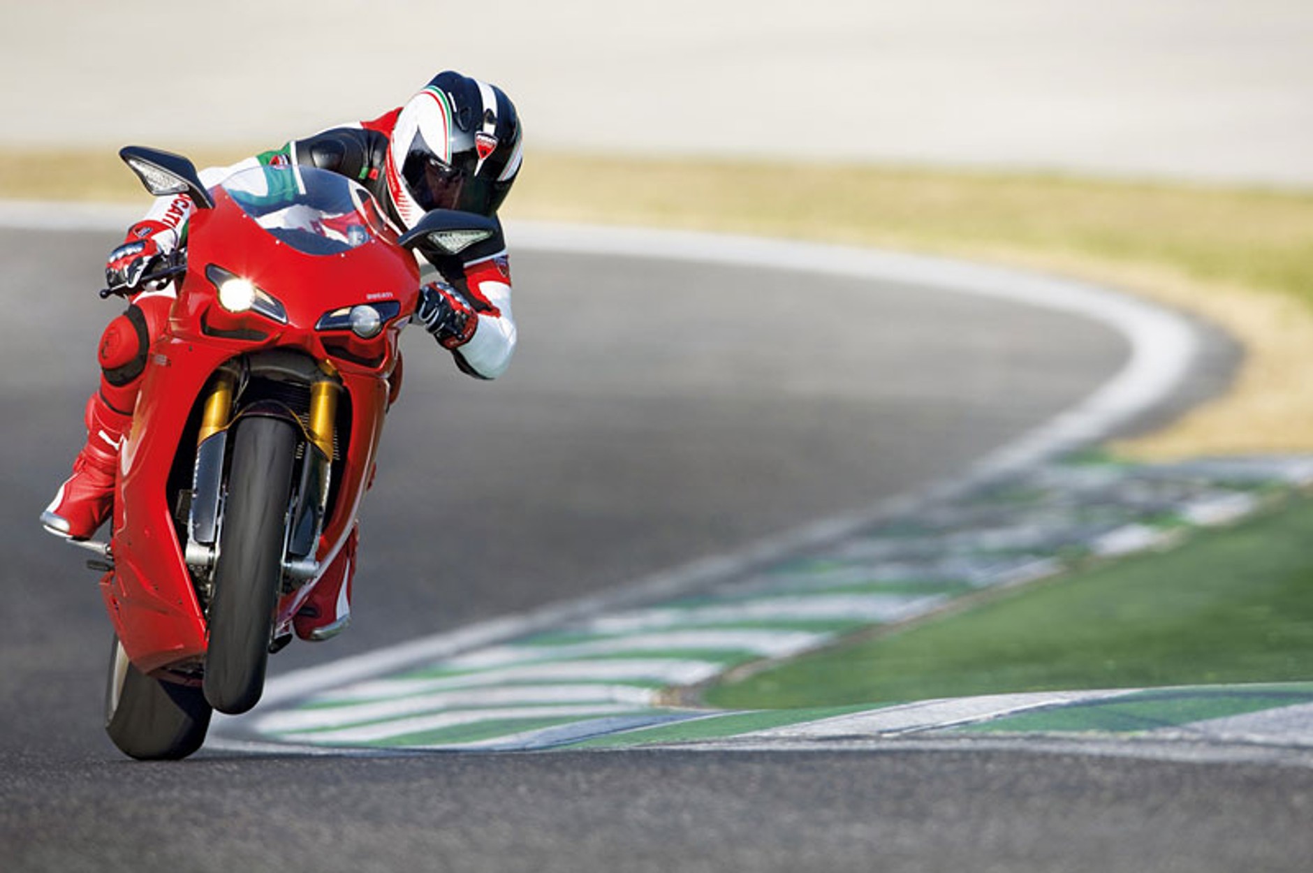 Ducati 1198 – prezentacja ostrego supersportu