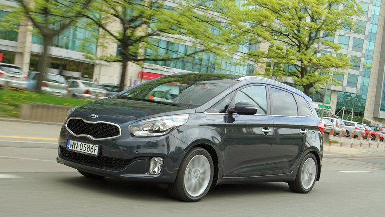 Test Kii Carens 1.7 CRDI: van bez kompleksów
