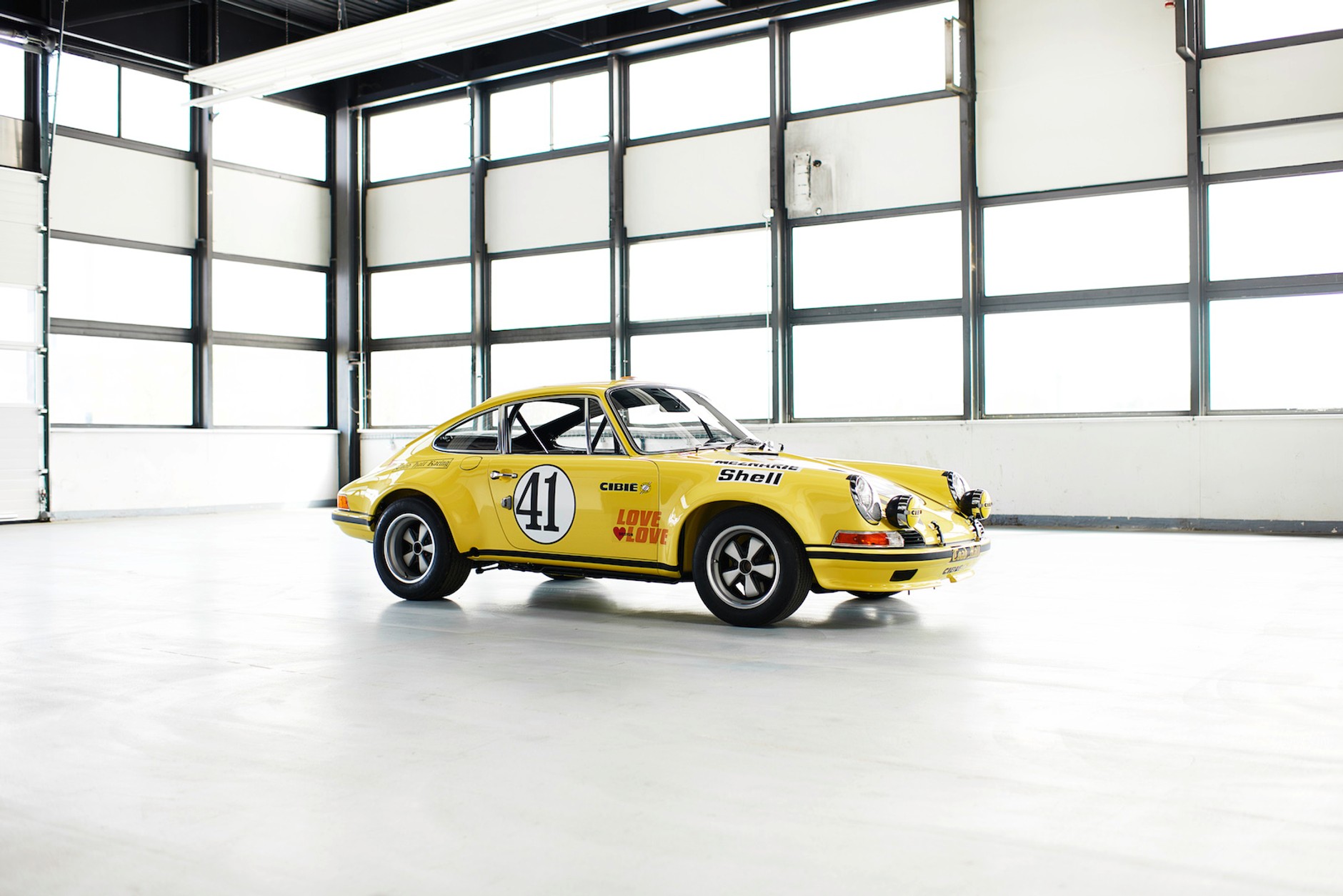 Odrestaurowane Porsche 911 2.5 S/T