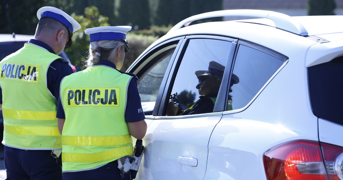 Obraz pochodzący z serwisu https://lubelska.policja.gov.pl/lub/aktualnosci/145129,Podsumowanie-Majowki-na-drogach-Lubelszczyzny.html