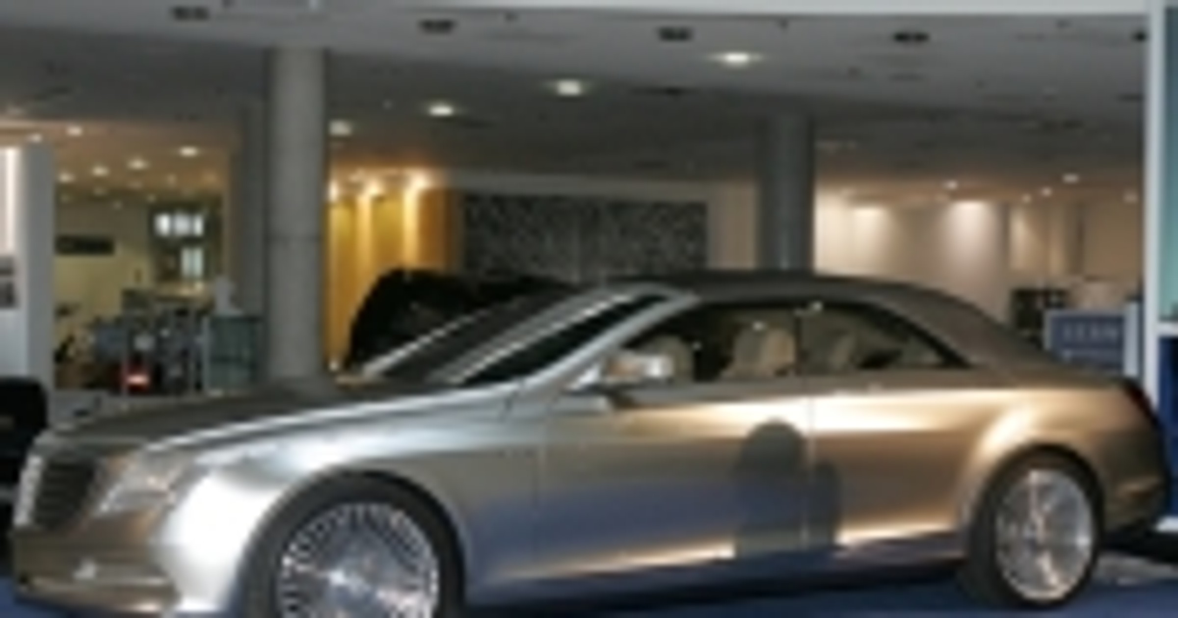 Czterodrzwiowe kabrio od Mercedesa!