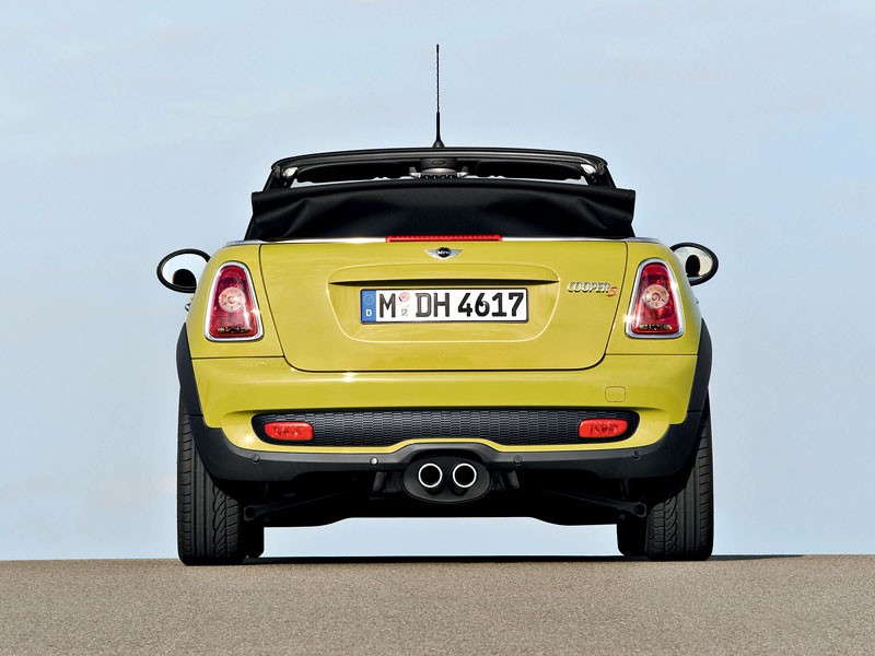 Detroit 2009: premiera światowa Mini Cabrio