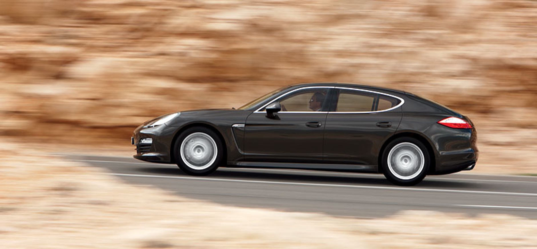 Panamera je zřejmě novým nejrychlejším sedanem Nordschleife