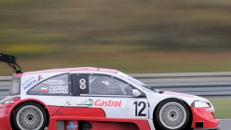 Wyścigi: do szczęścia zabrakło trzech "kółek"