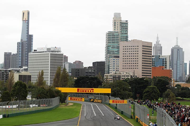 Grand Prix Australii 2011: Vettel znokautował rywali, Pietrow rewelacyjnie zastąpił Kubicę (relacja, wyniki)