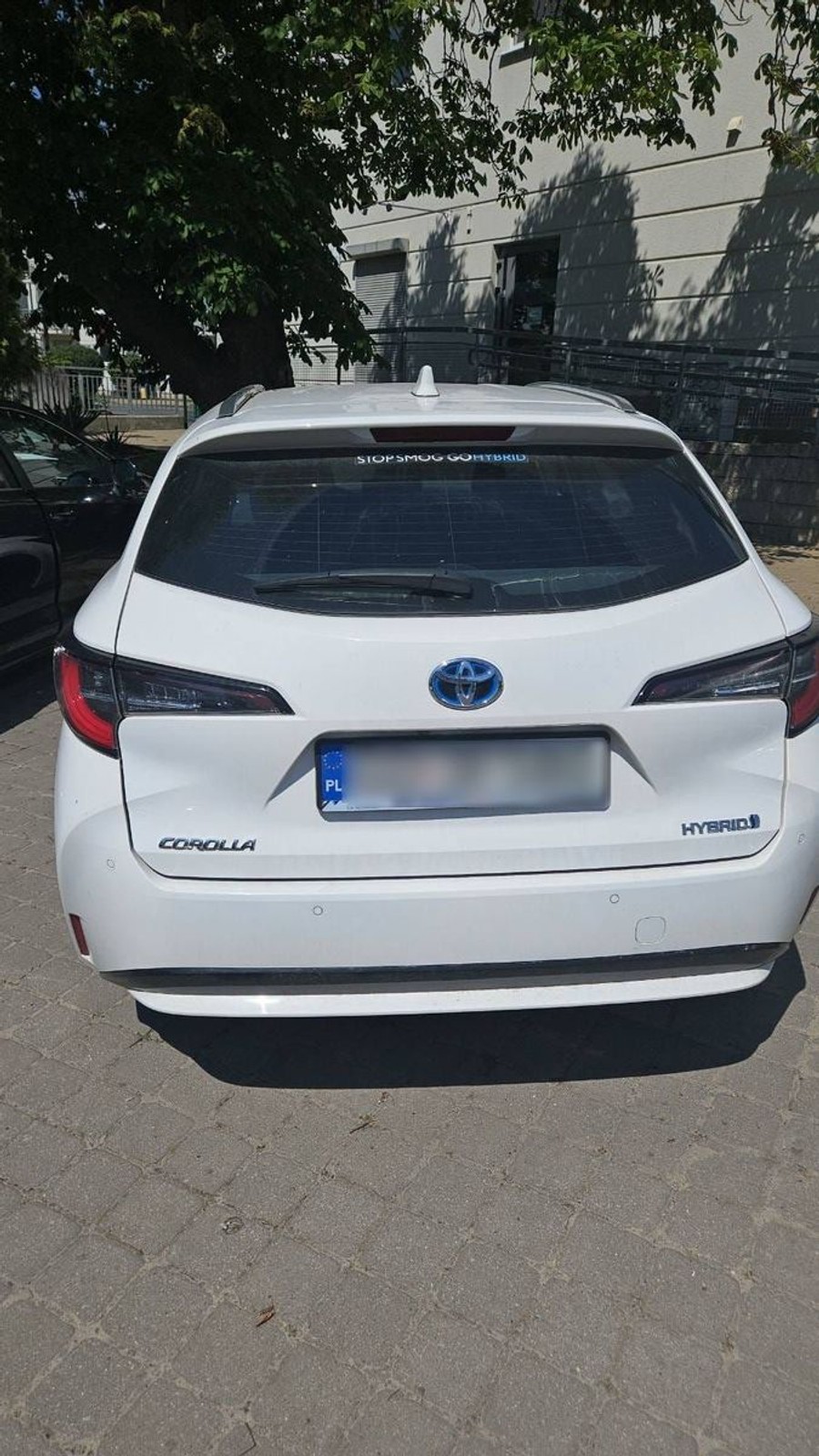 Policjanci sprawdzili prawie sto miejsc. Odzyskali siedem skradzionych samochodów