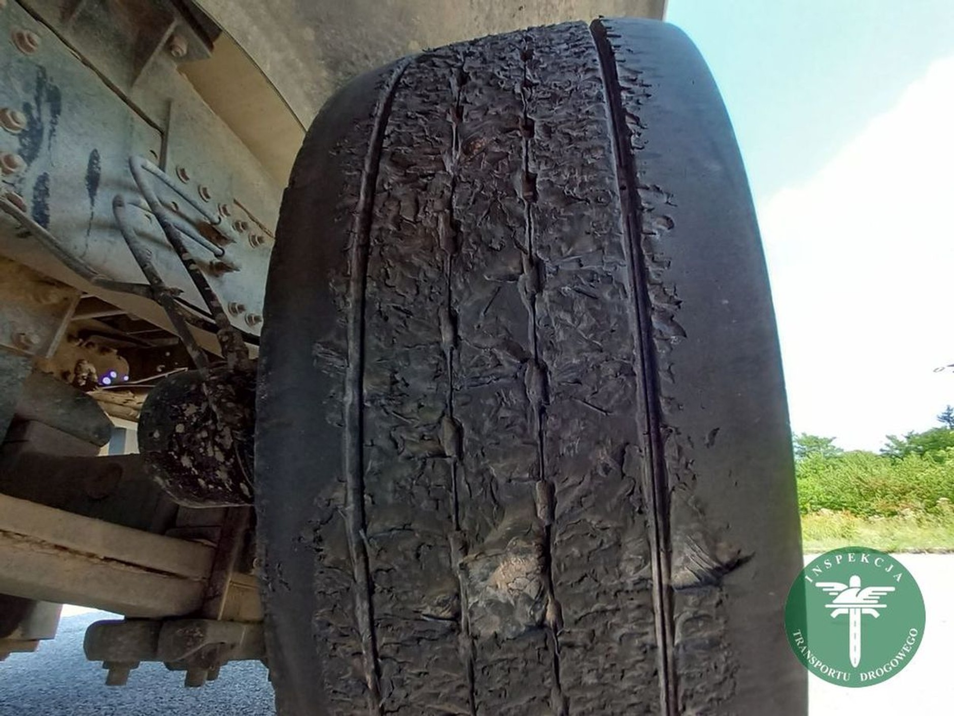 Kierowca cysterny znakował trasę. Inspektorzy ITD surowo go ukarali