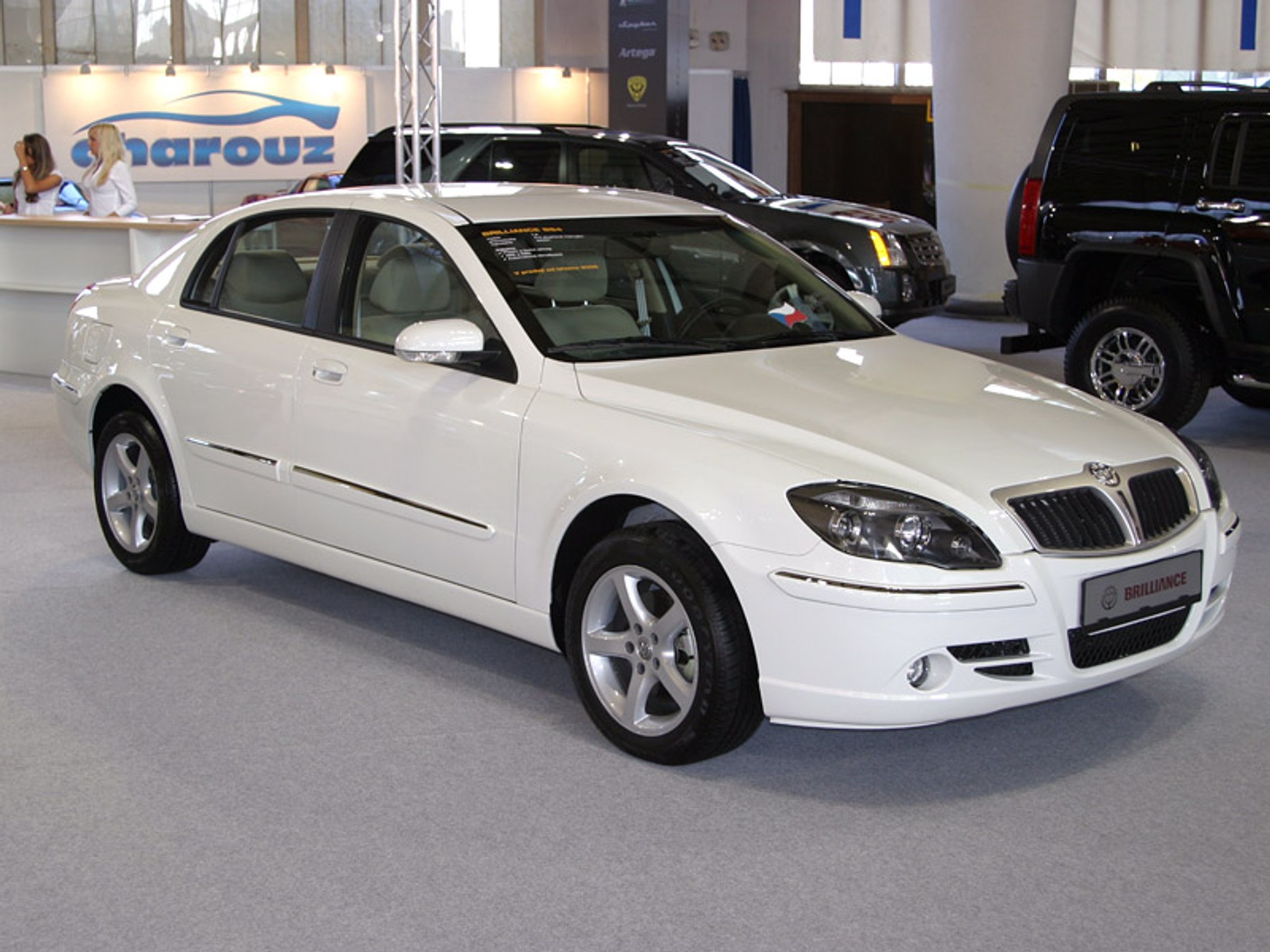 Paryż 2008:  Brilliance BS4 za 15 990 Euro