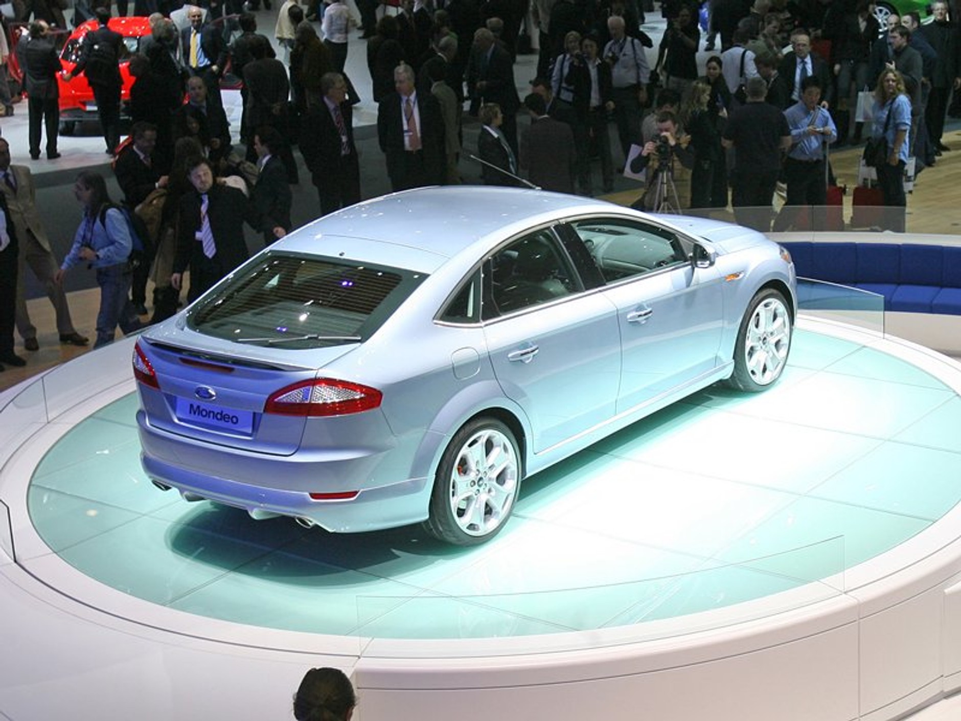 Nowy Ford Mondeo – czy zostanie nową gwiazdą klasy średniej?