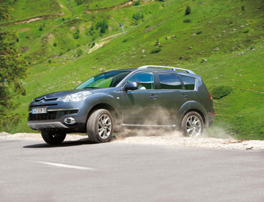 Citroen C-Crosser i Peugeot 4007 - Bliźniaki w formie