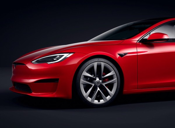 Tesla Model S Plaid rekordzistą na Nürburgringu