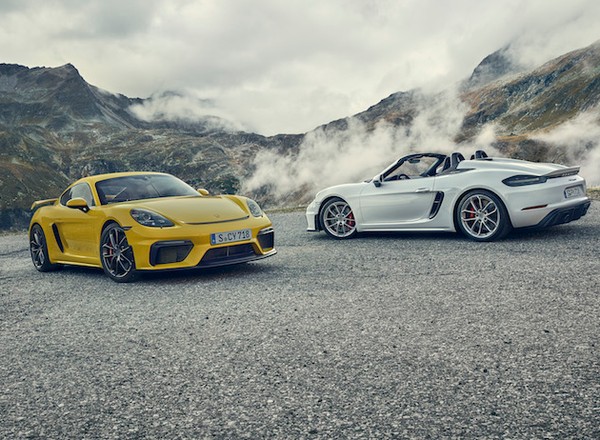 Porsche 718 Spyder i 718 Cayman GT4 z wolnossącym bokserem