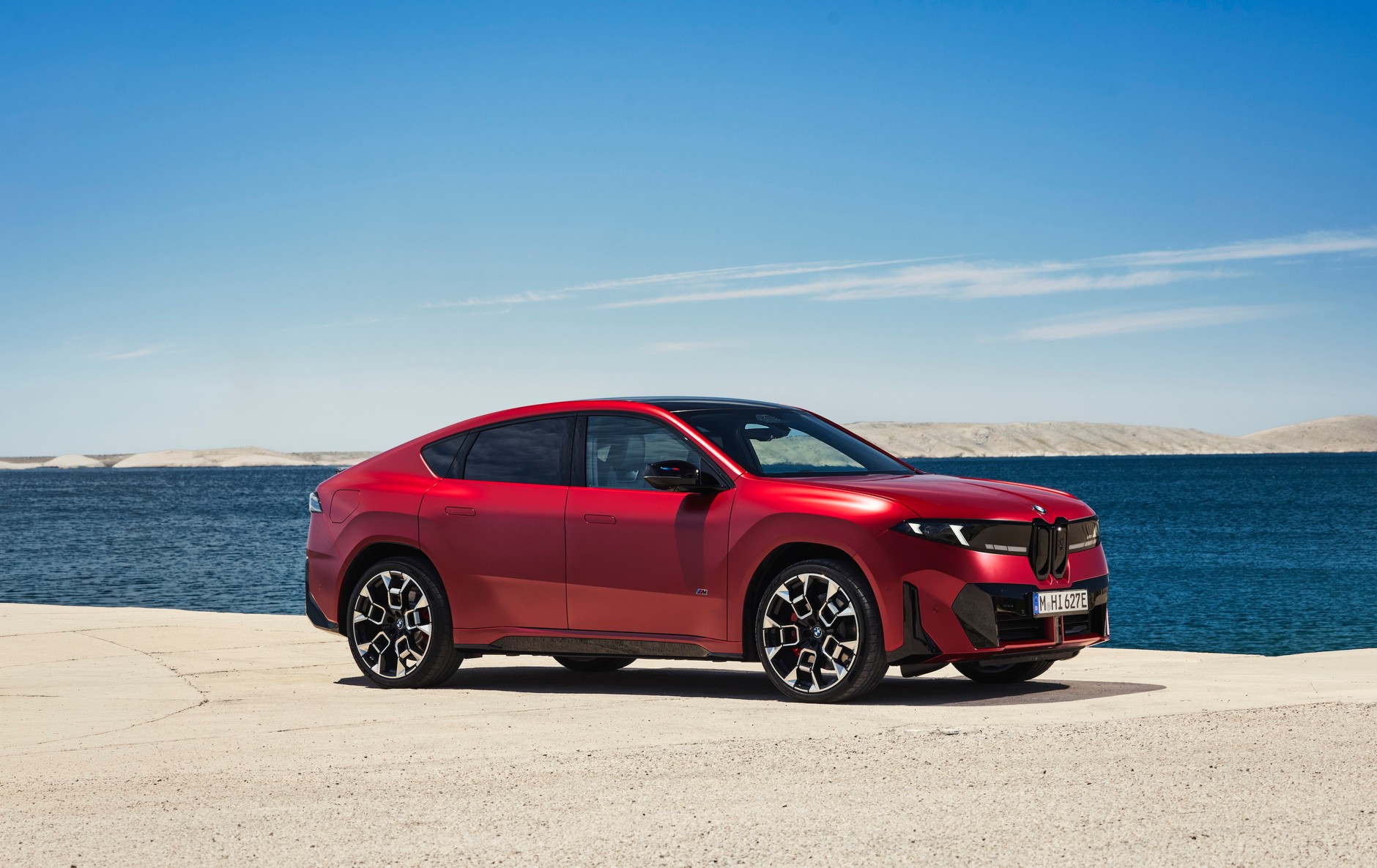 Nowe BMW iX4