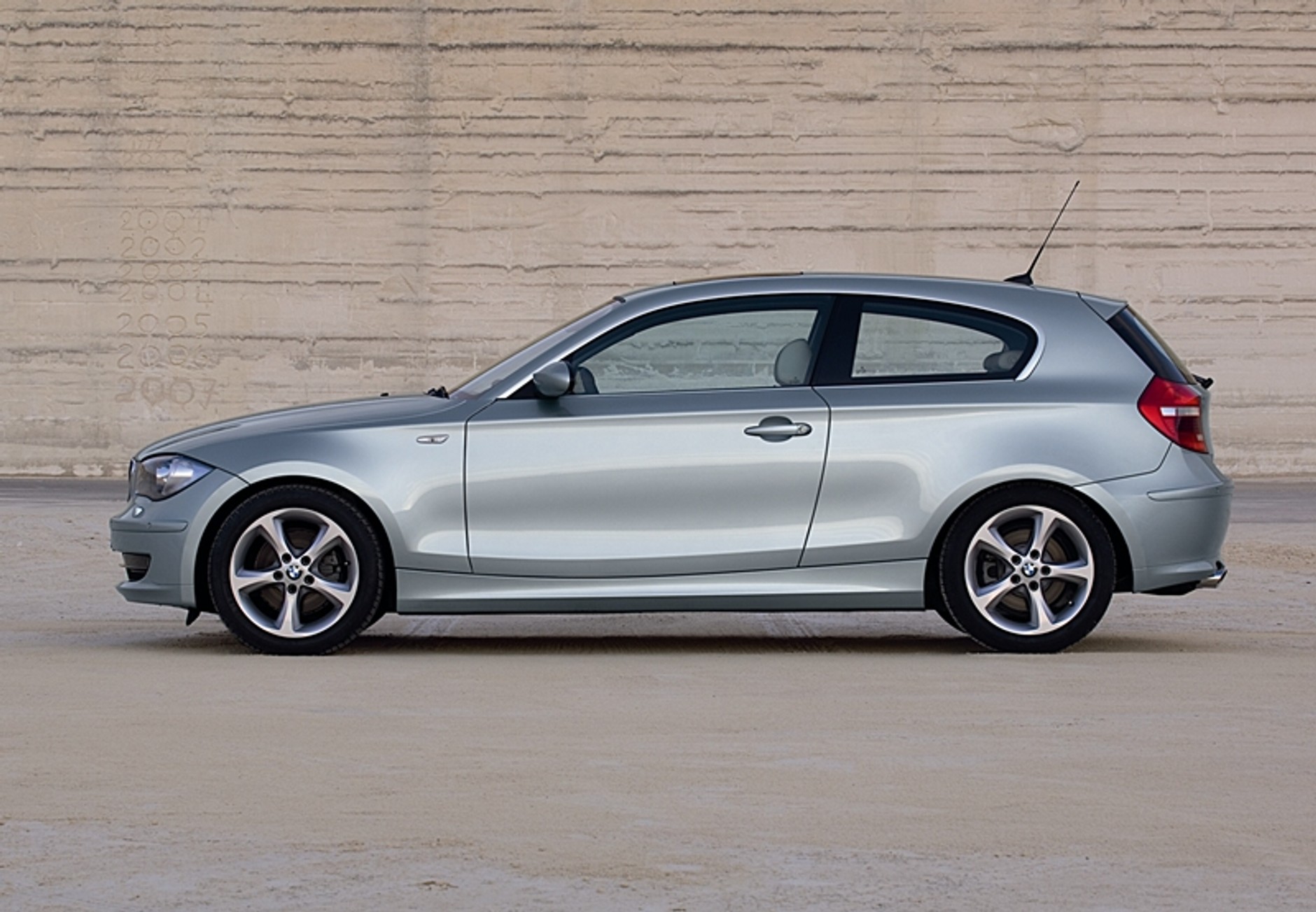 Trzy najtańsze auta z napędem na tylne koła