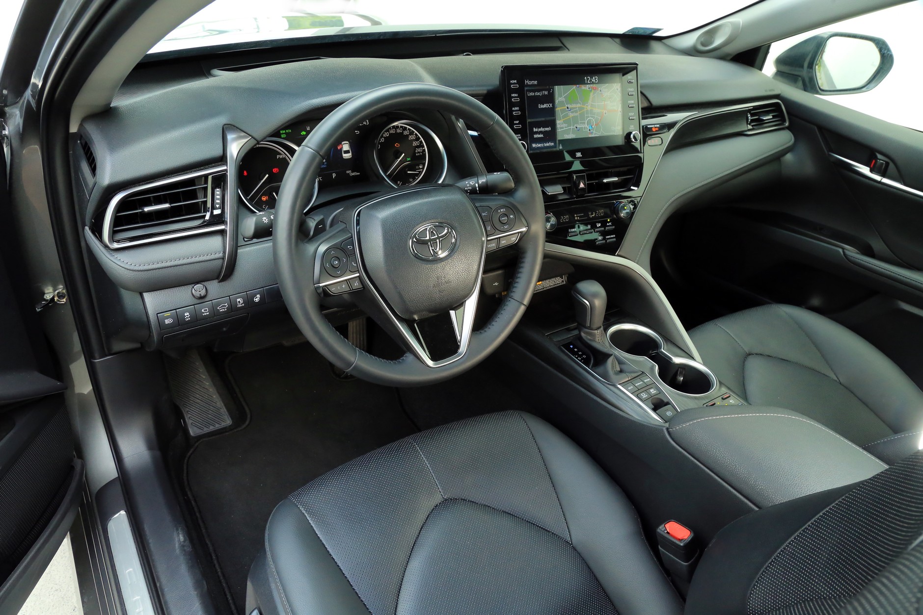 Toyota Camry 8. generacja FL 2021