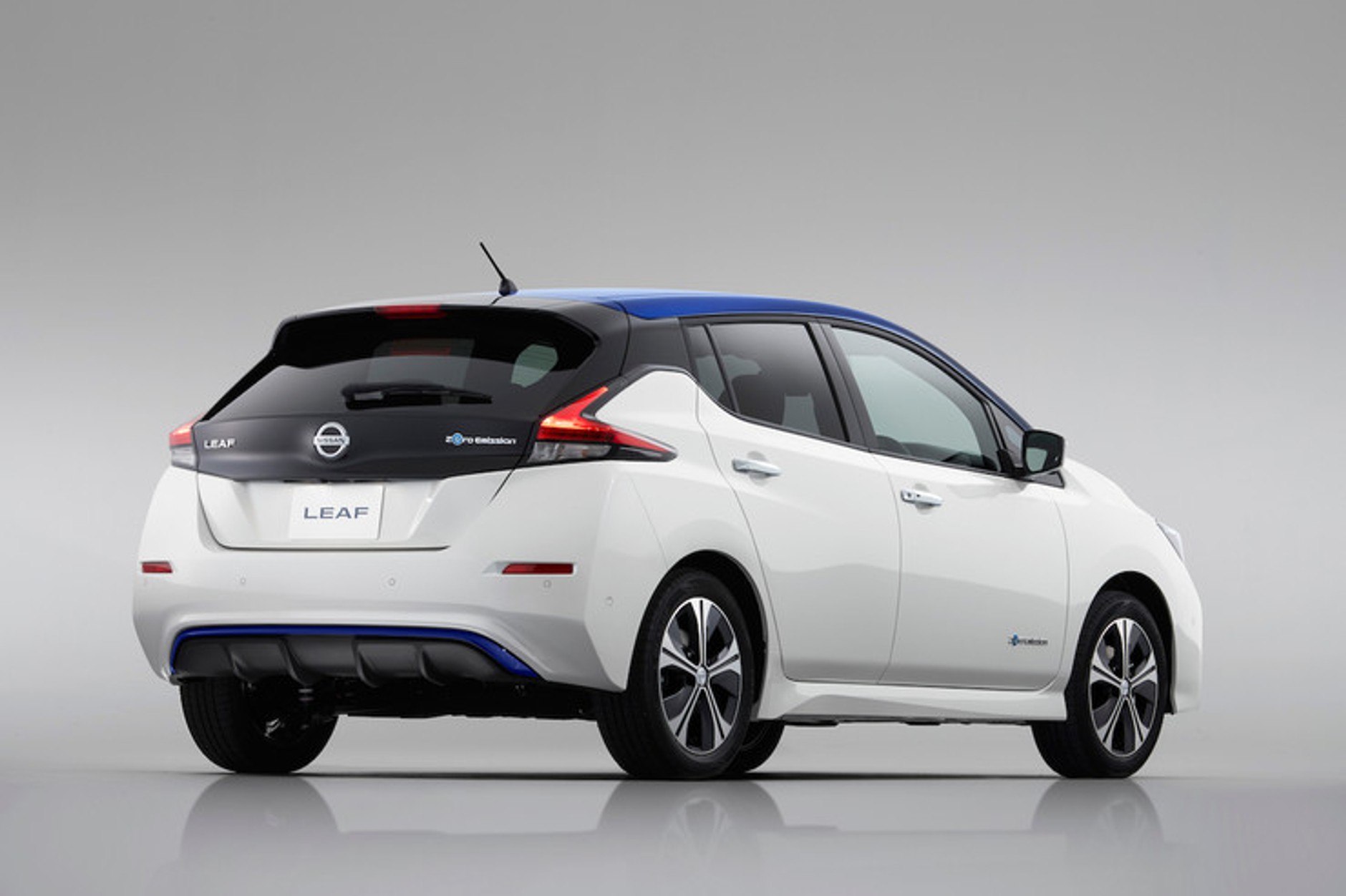 Nowy Nissan Leaf – dobrze wygląda i potrafi więcej