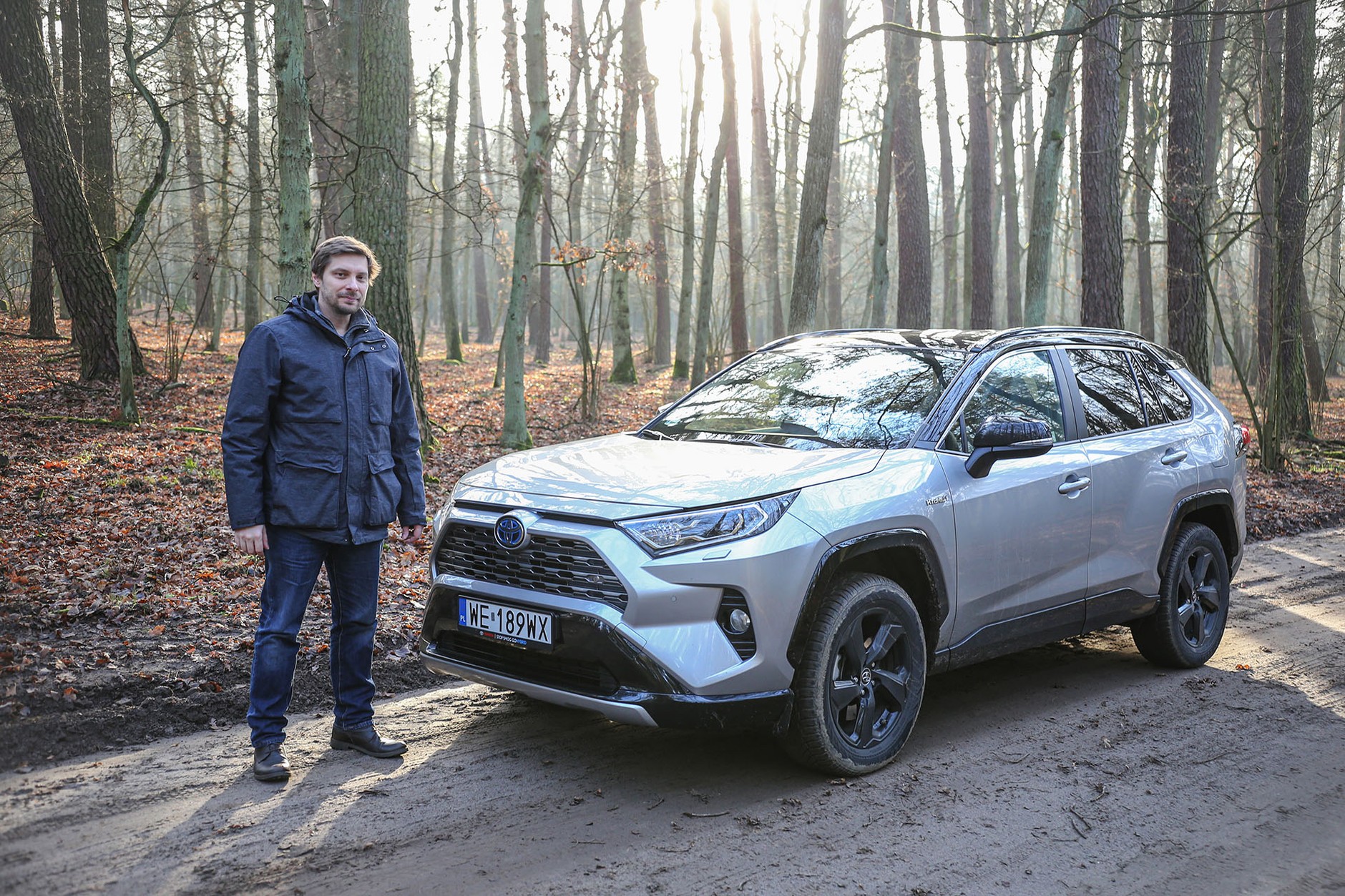 Ekstremalny test Toyoty RAV4 – Arkady Fiedler rusza na Przylądek Północny