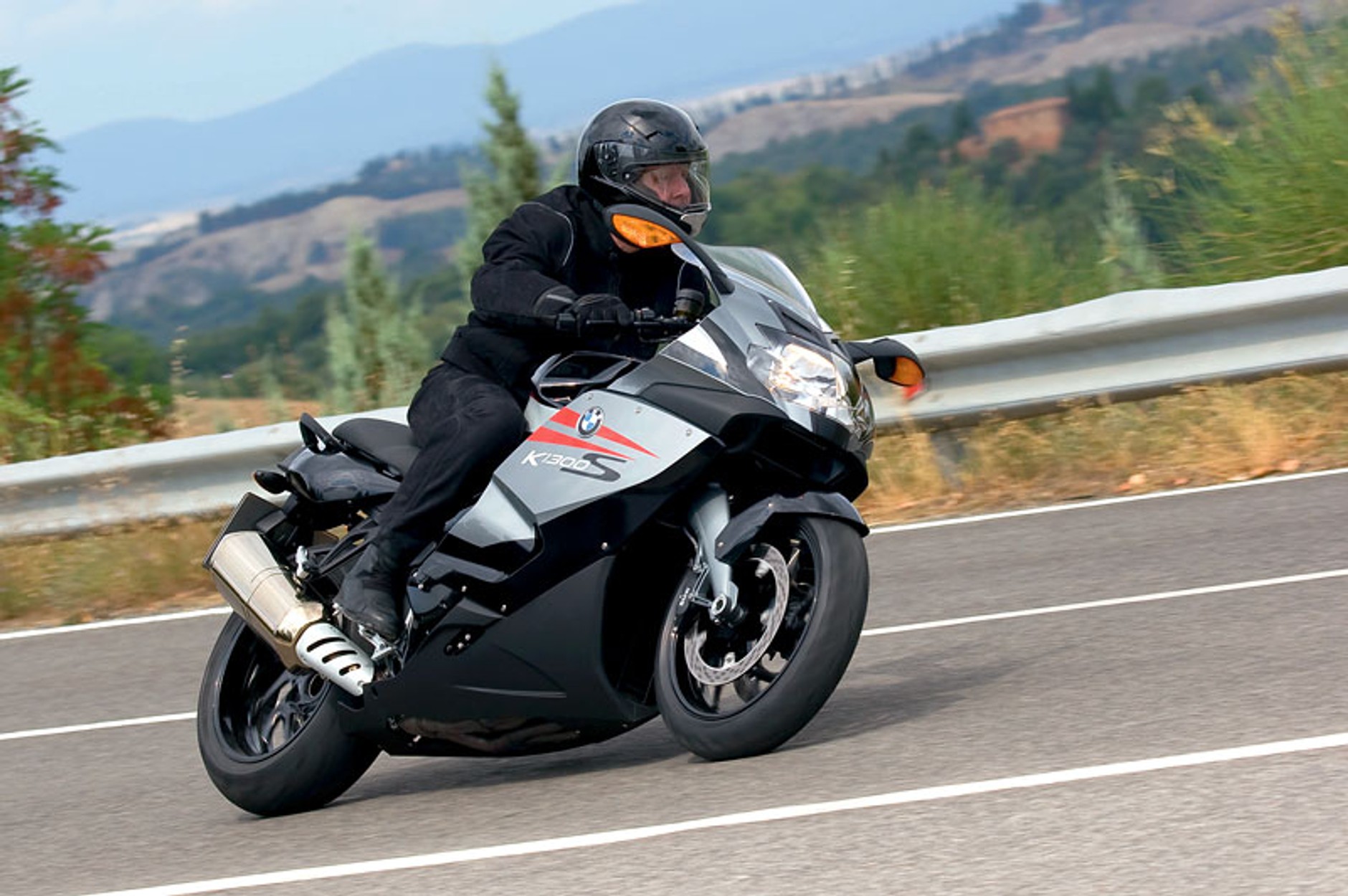 BMW Motorrad 2009: K 1300 S, K 1300 R, K 1300 GT (3x wideo HD!)