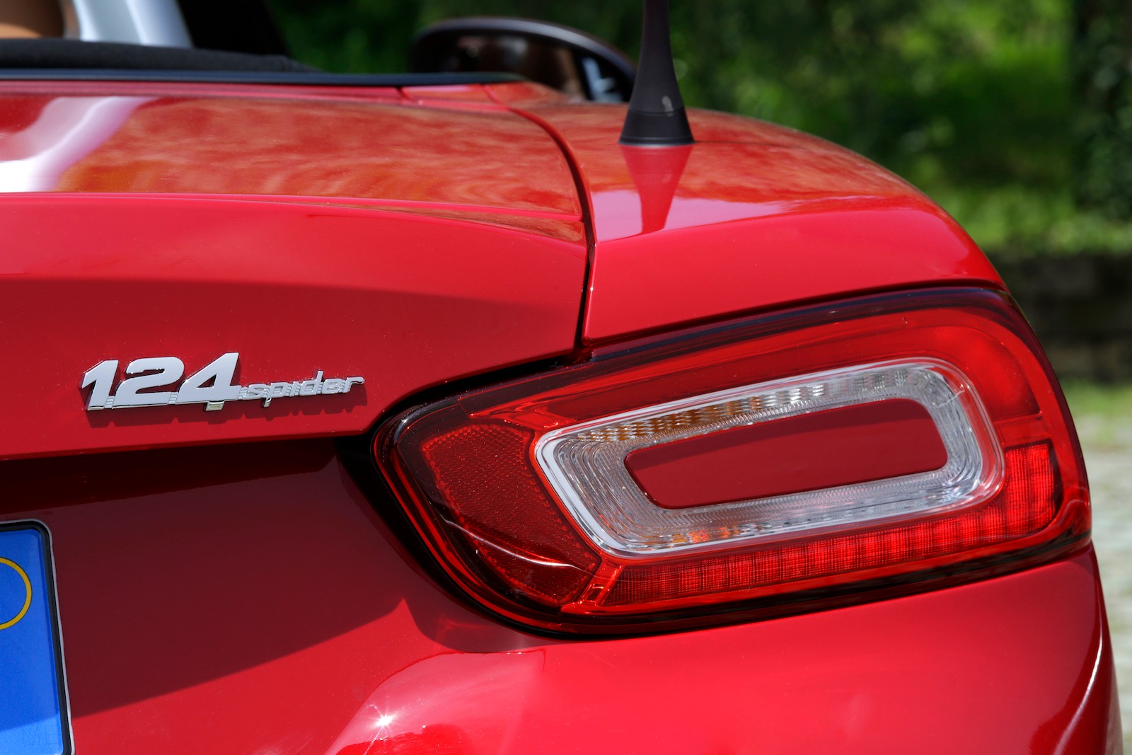 Fiat 124 Spider
