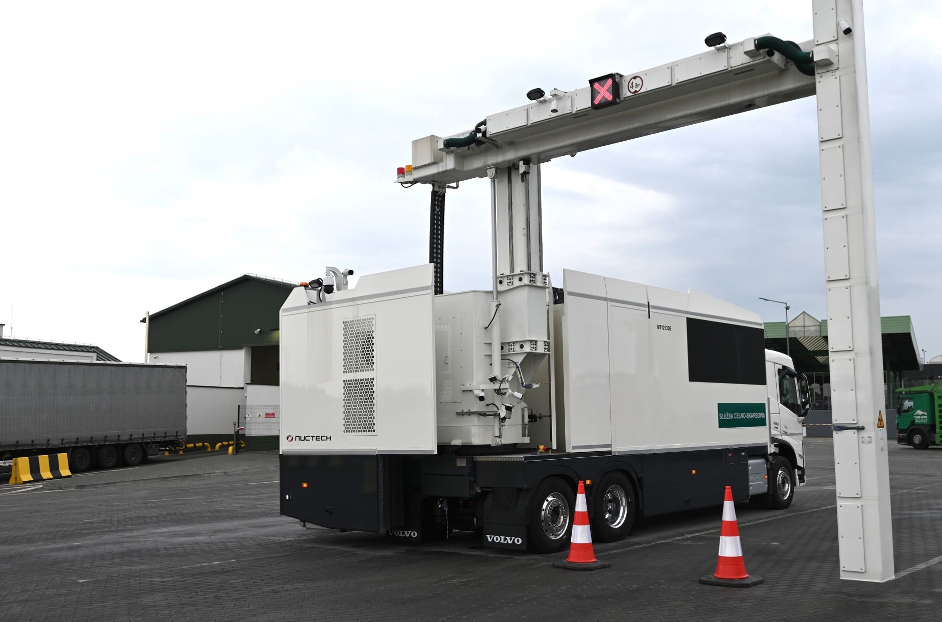 Zmodernizowany skaner RTG na przejściu granicznym w Medyce