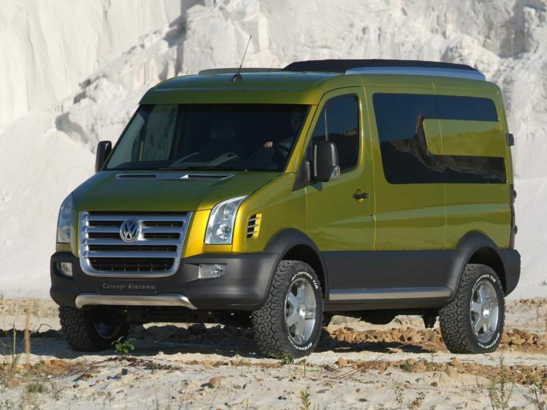 Volkswagen Crafter Atacama: z załadunkiem w teren