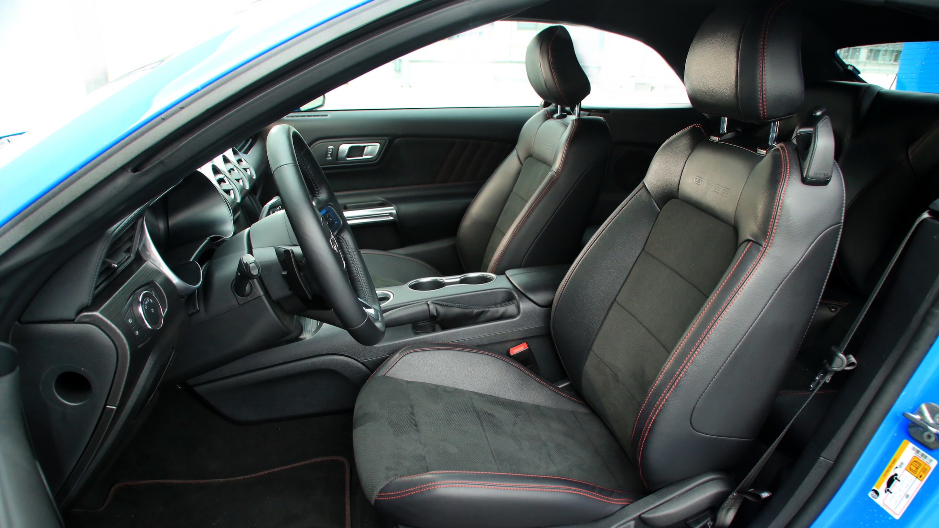 Ford Mustang 5.0 Convertible California Special (2022 r.)